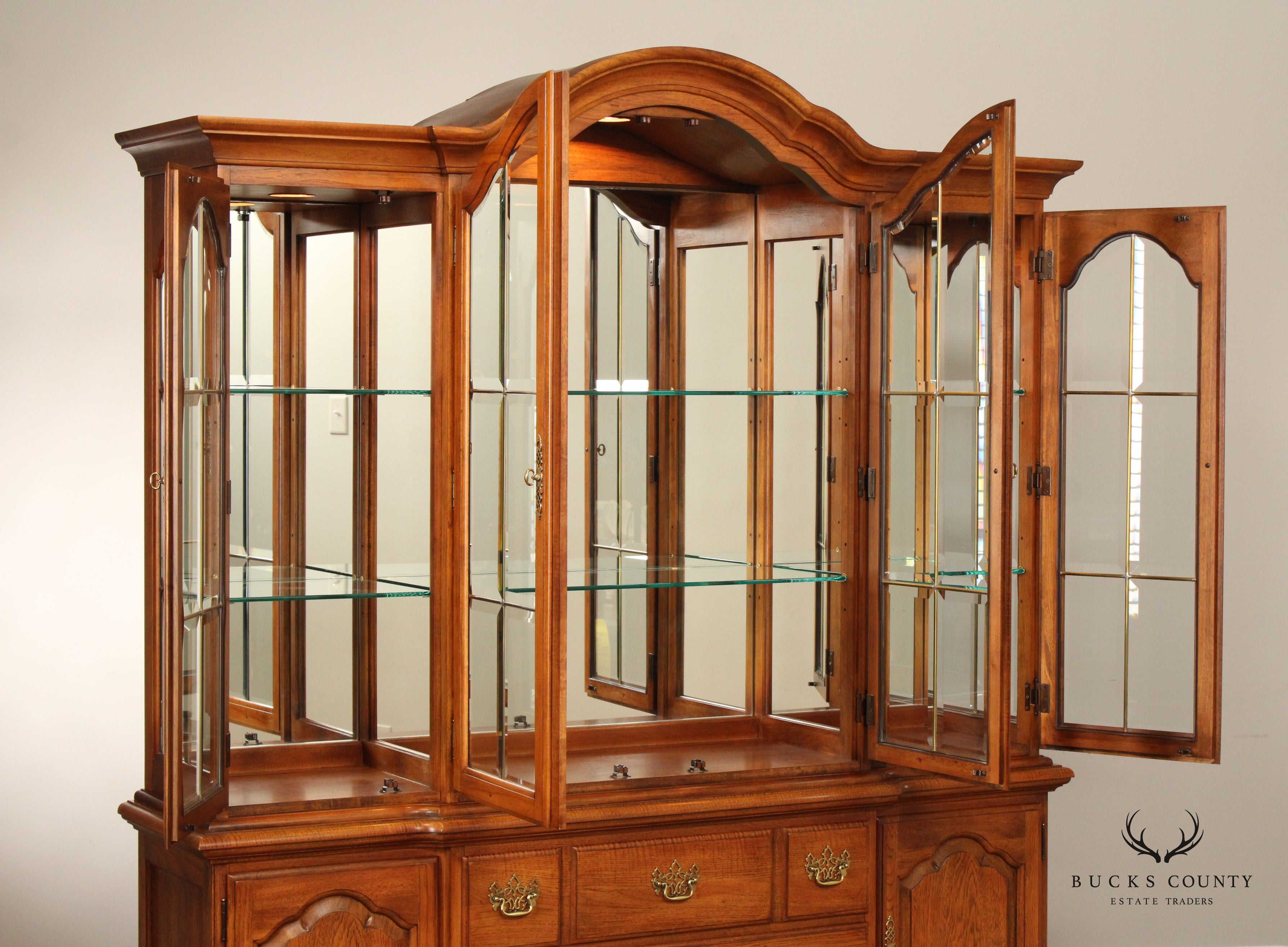 Thomasville Fisher Park Oak Vintage China Cabinet