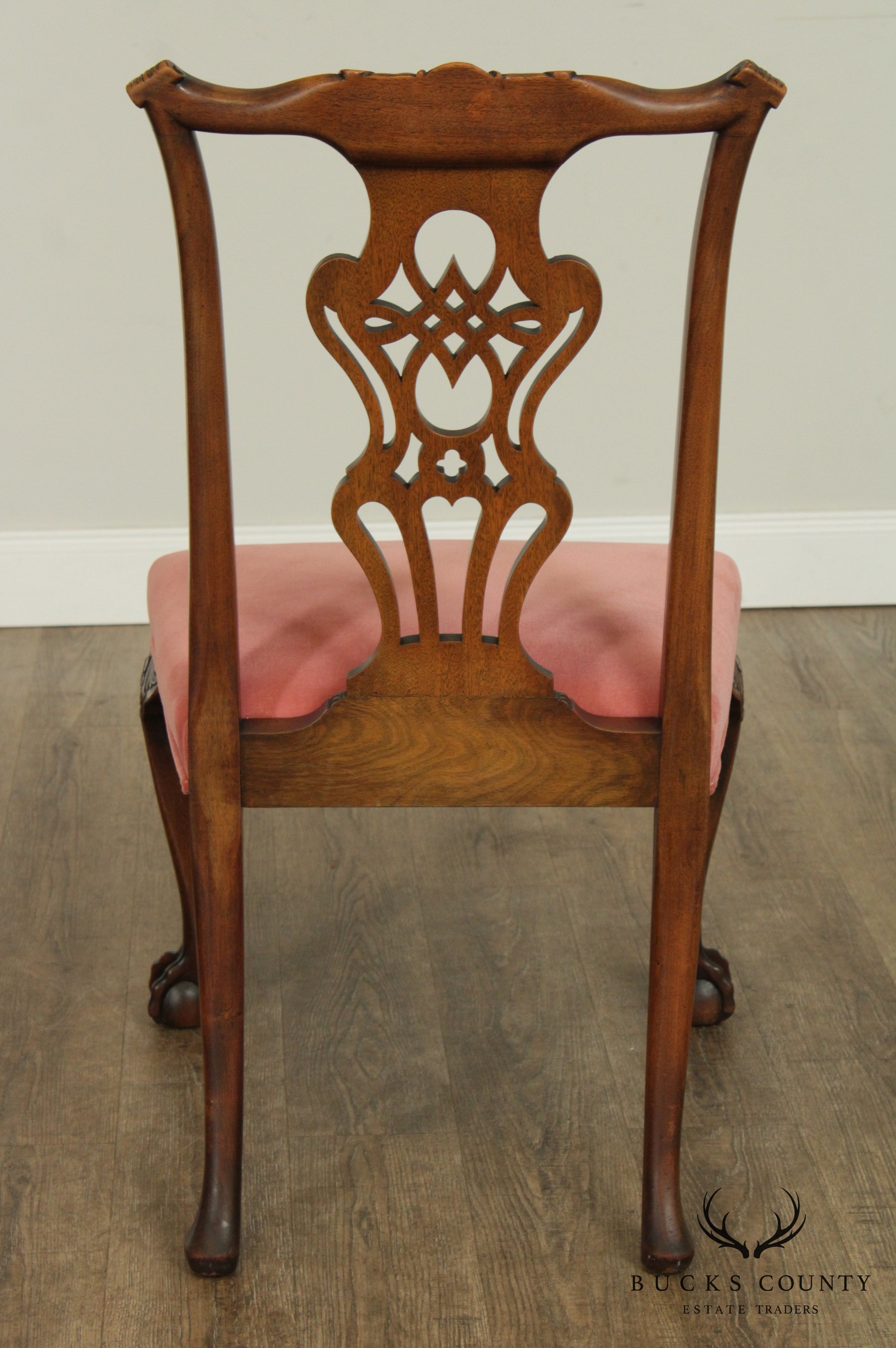 Chippendale Style Fine Quality Set 8 Vintage Carved Mahogany Dining Chairs