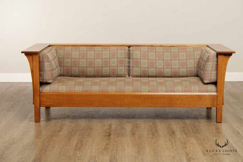 Stickley Mission Collection Oak Prairie Settle Sofa