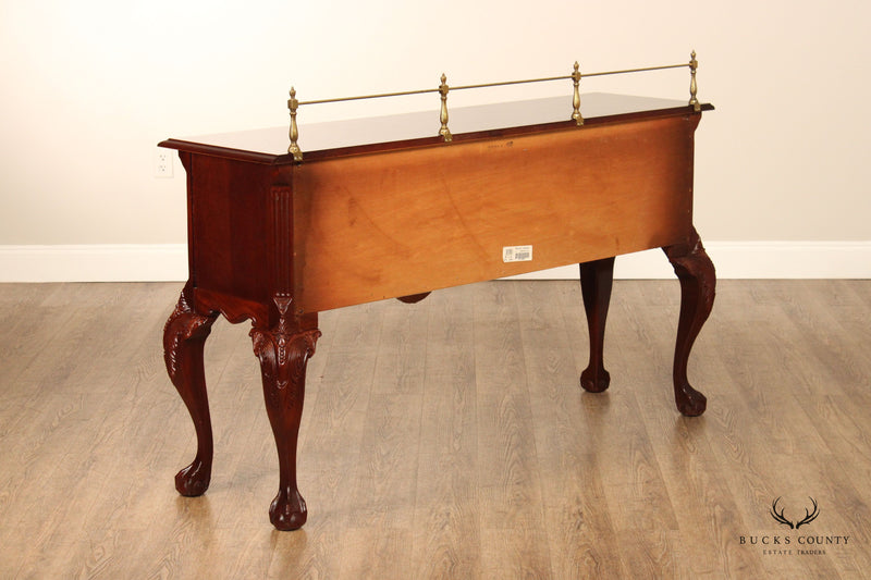 Stanley Furniture 'Stoneleigh' Mahogany Chippendale Style Sideboard