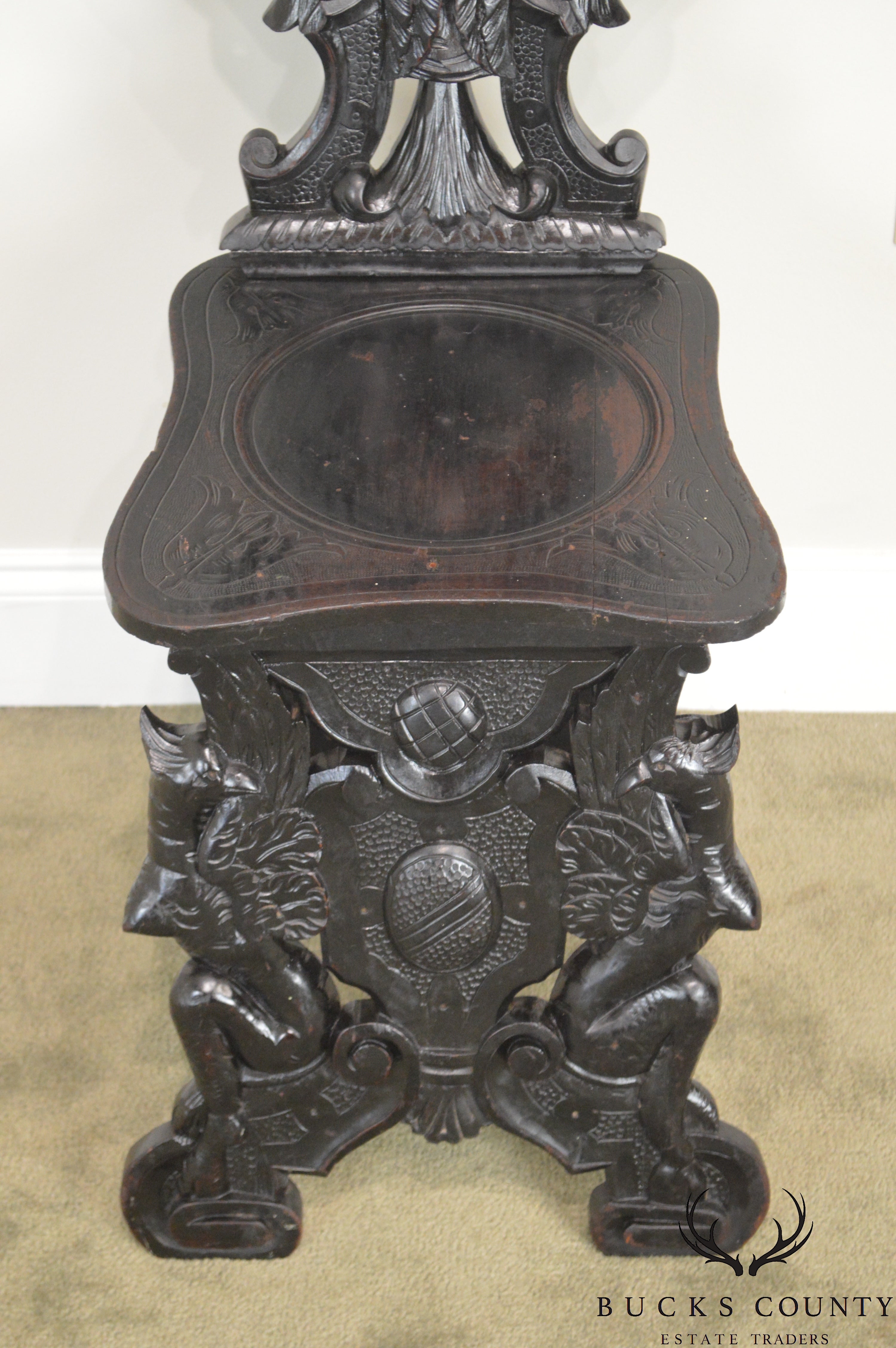 Italian Renaissance Antique Phoenix Carved Walnut Hall Chair