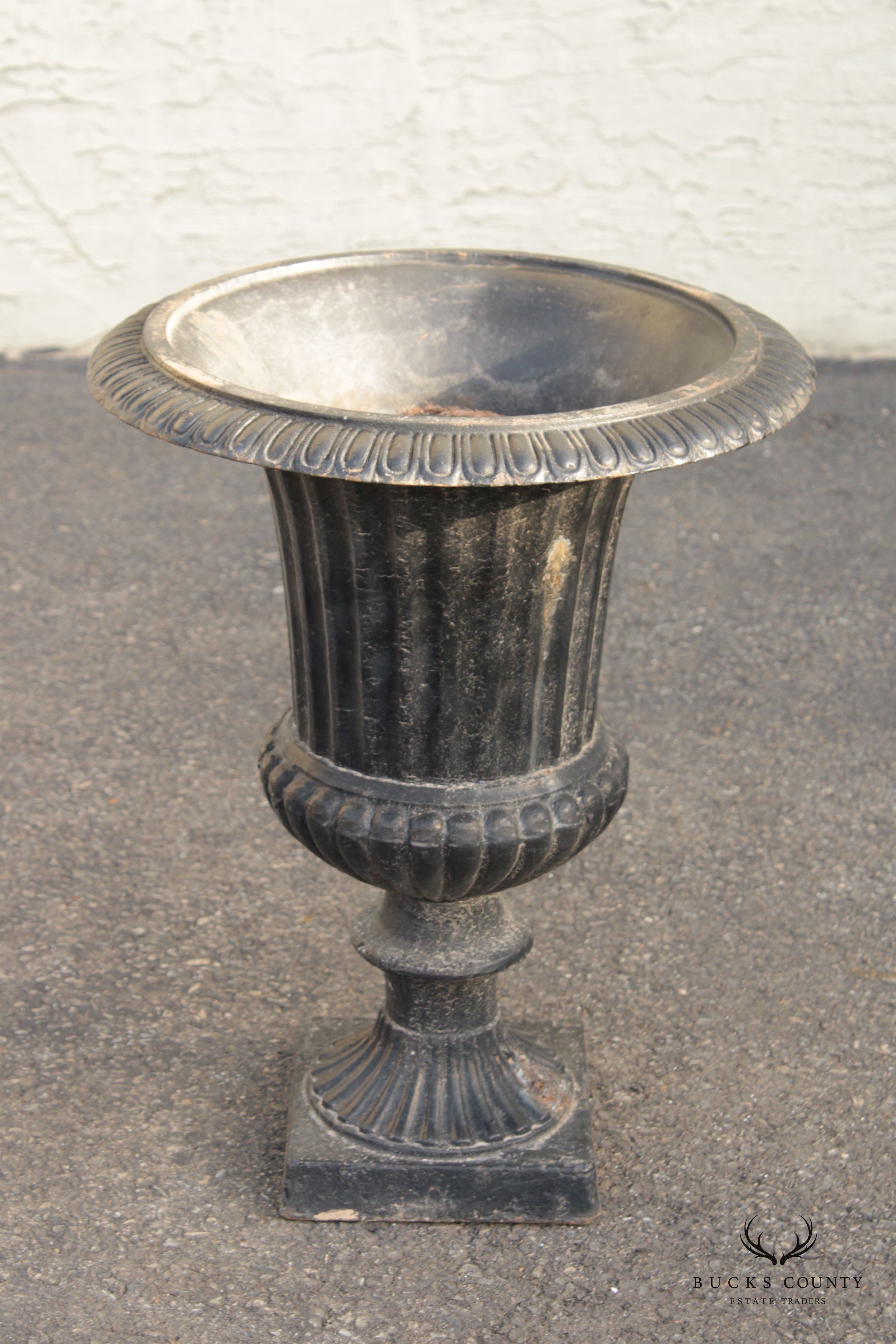 Vintage Classical Style Cast Iron Garden Urn Planter