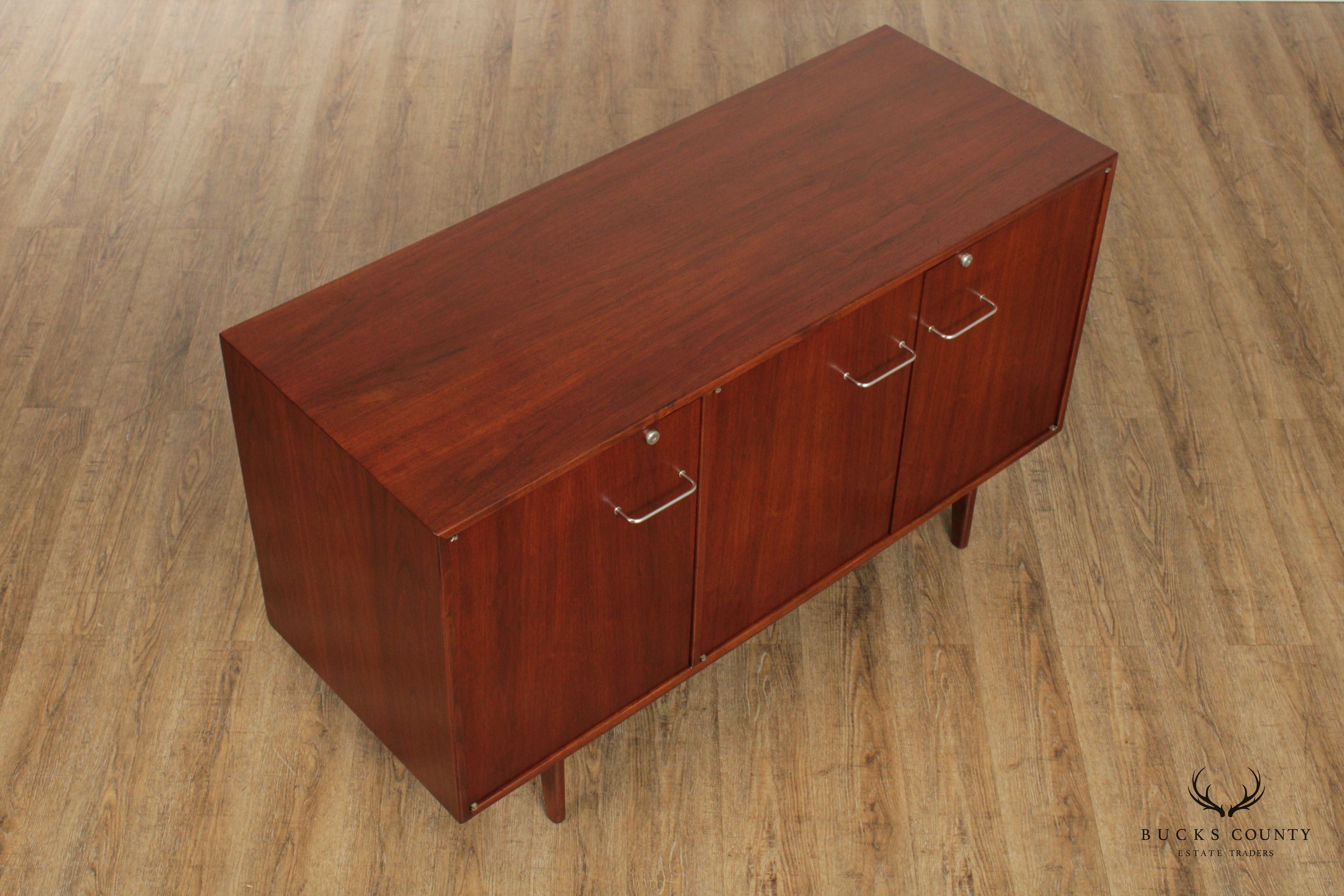 Jens Risom Mid century Modern Walnut Credenza Sideboard