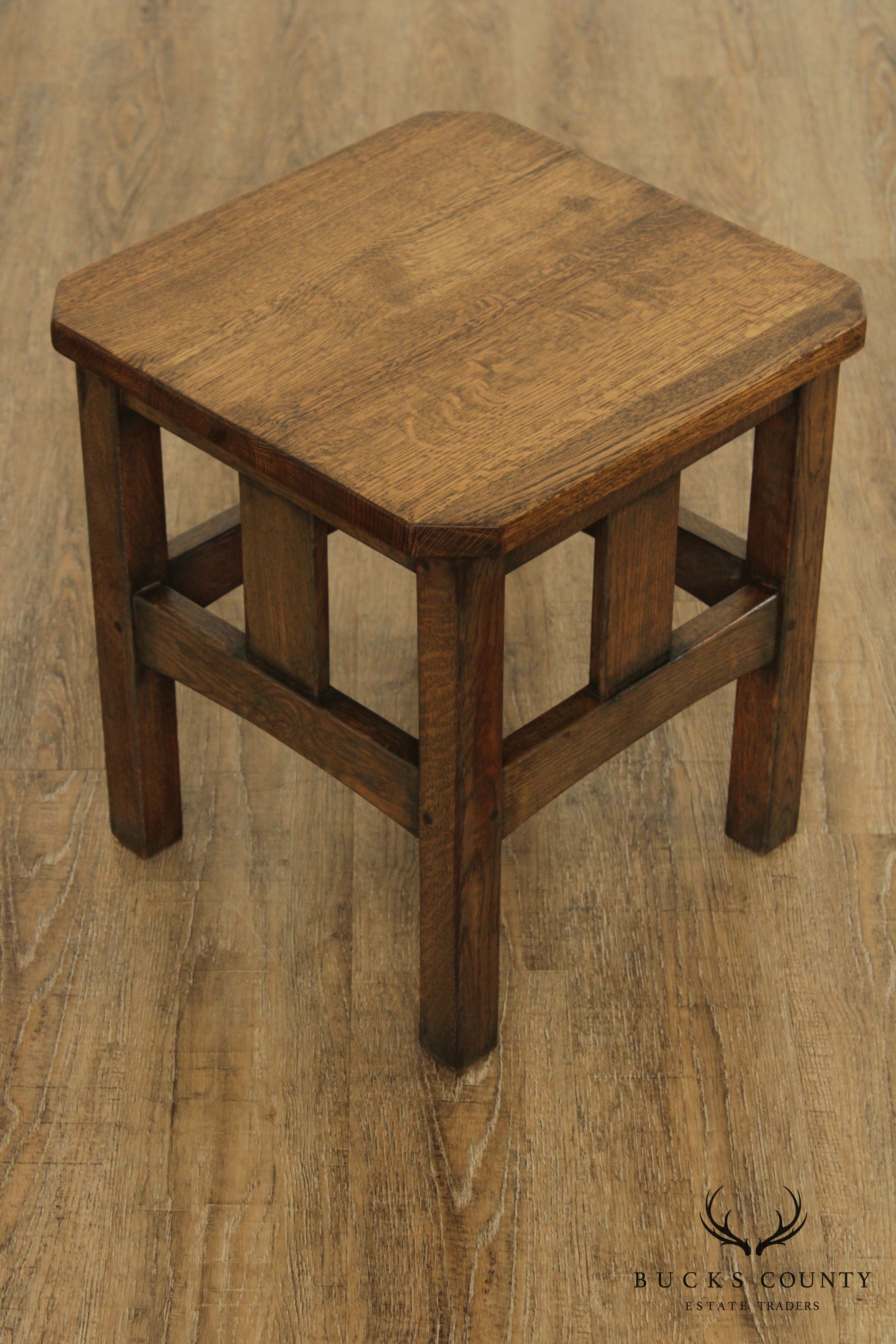 Mission Style Pair of Oak Taboret Side Tables