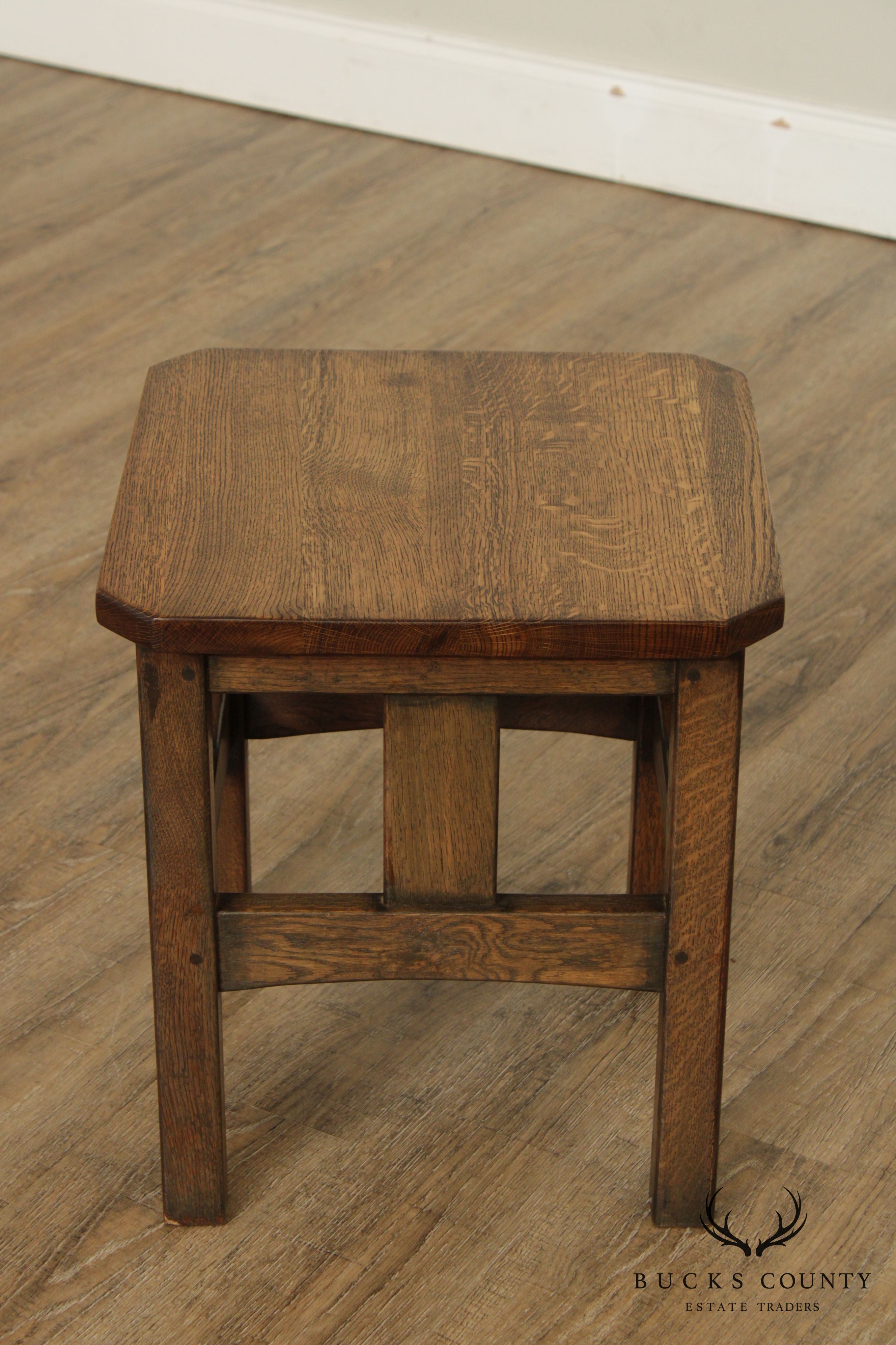 Mission Style Pair of Oak Taboret Side Tables