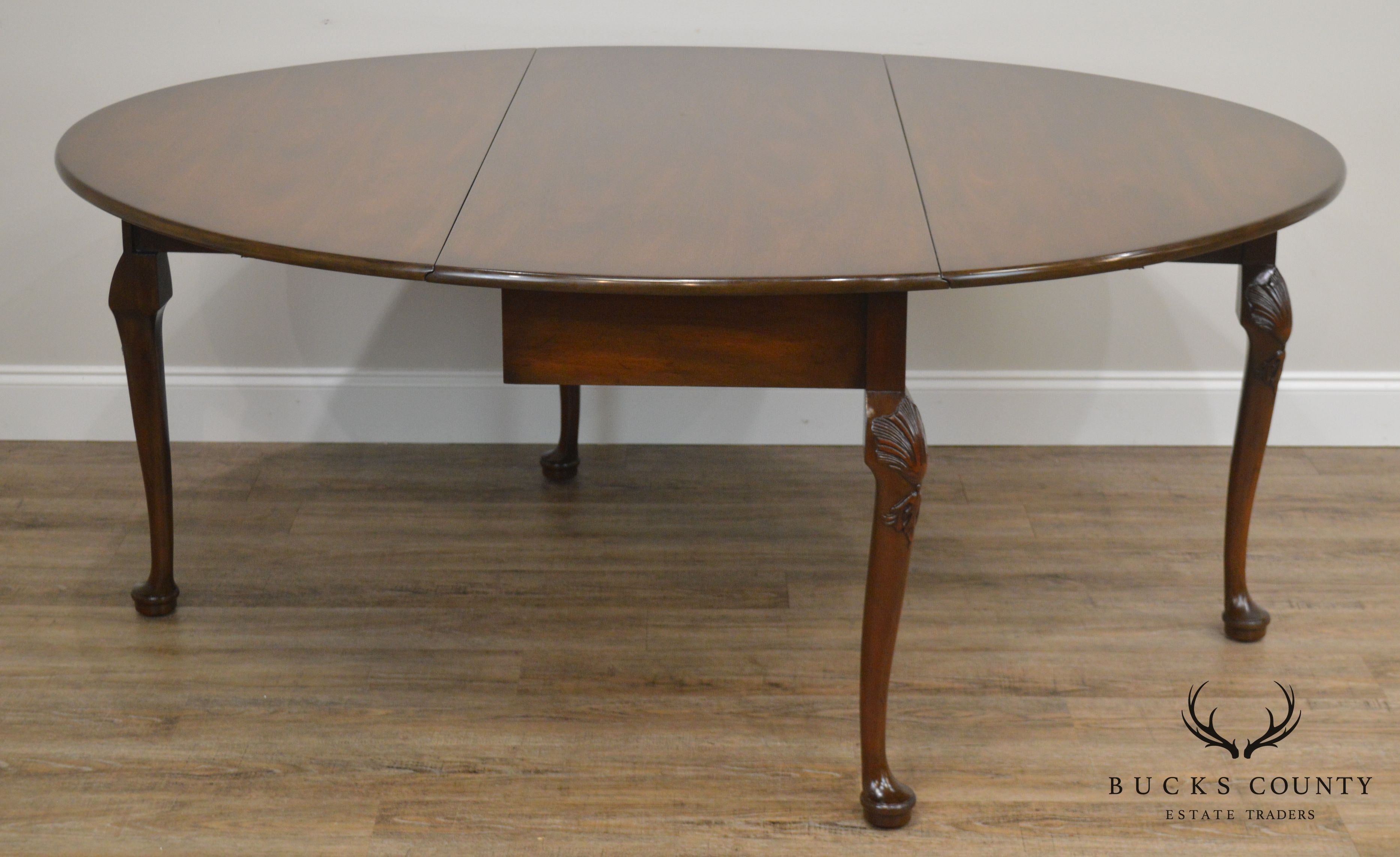 Kittinger Colonial Williamsburg CW117 Mahogany Large Drop Leaf Gate Leg Dining Table