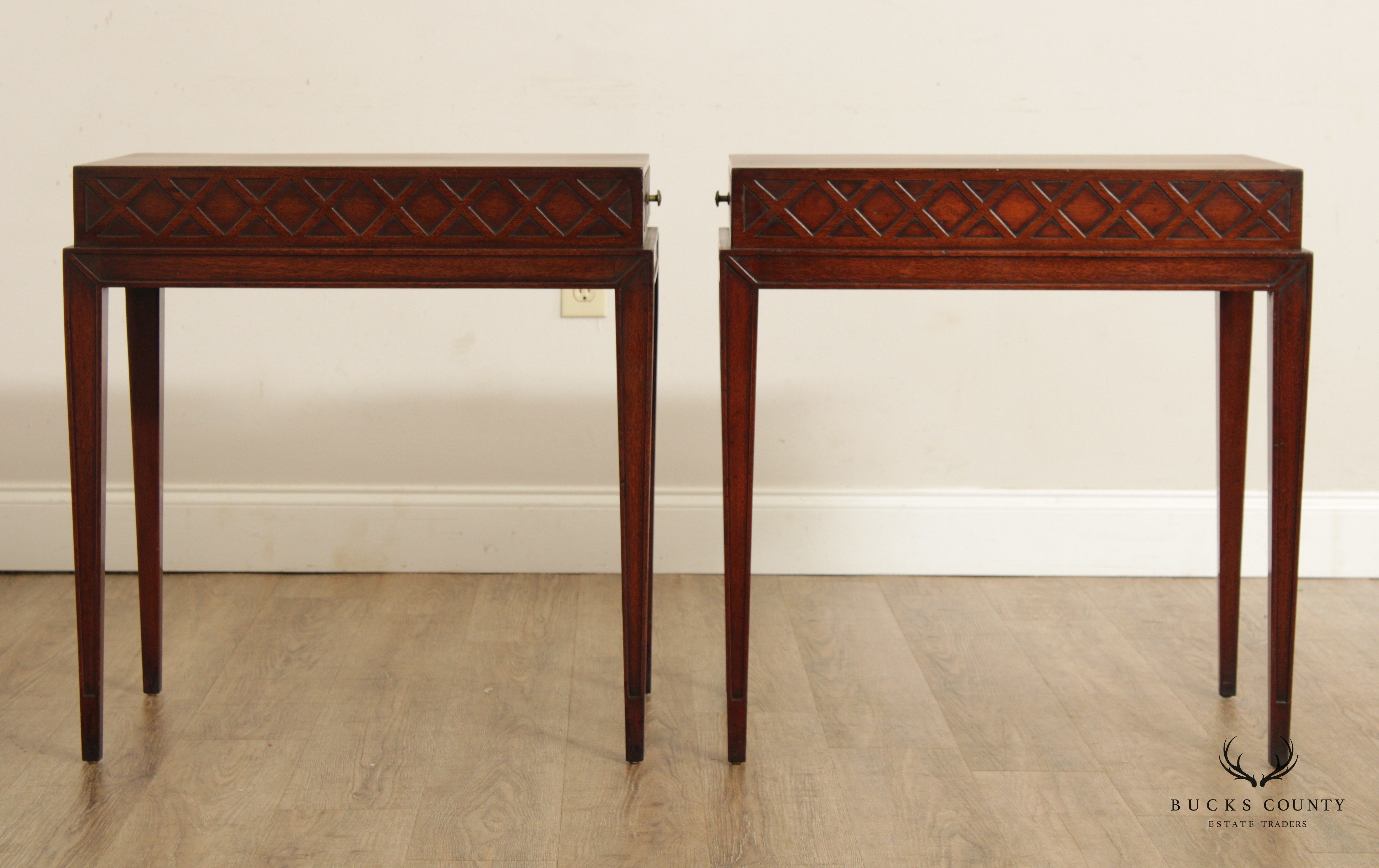 Mid Century Hollywood Regency Style Quality  Pair Mahogany Side Tables