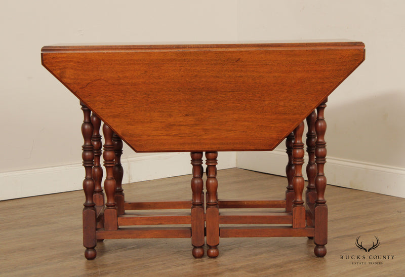 William and Mary Style Gate Leg Drop Leaf Table