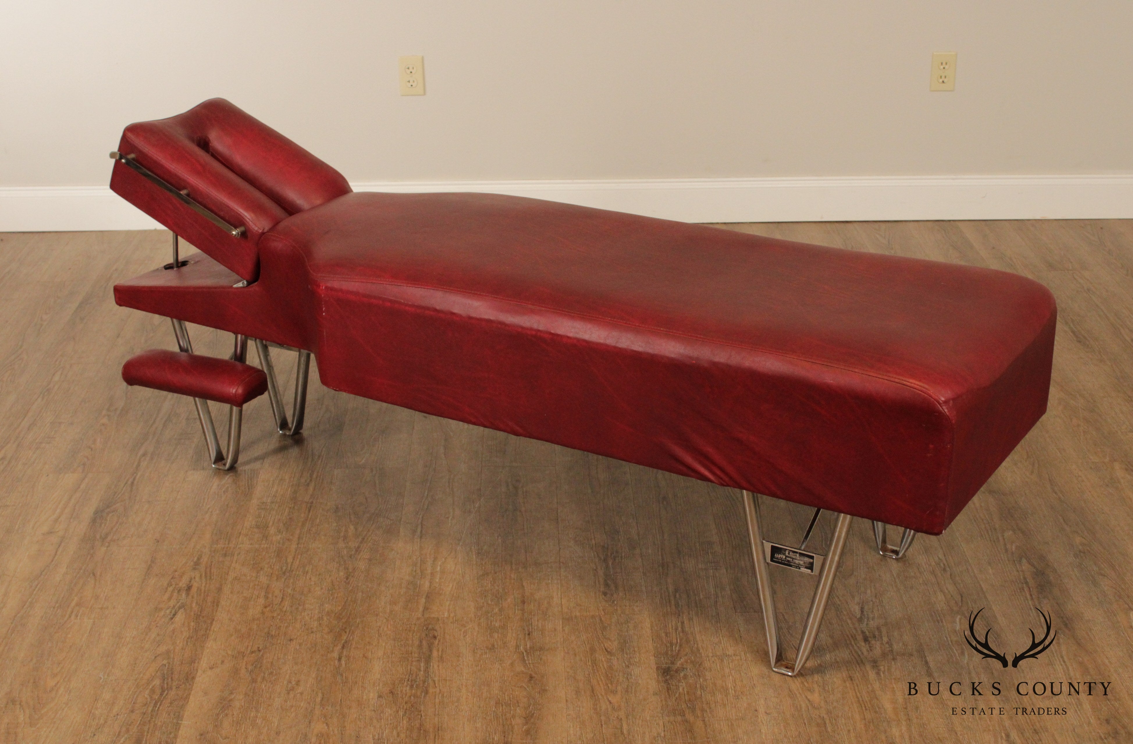 Lloyd Table Company Mid Century Modern Chiropractic Table