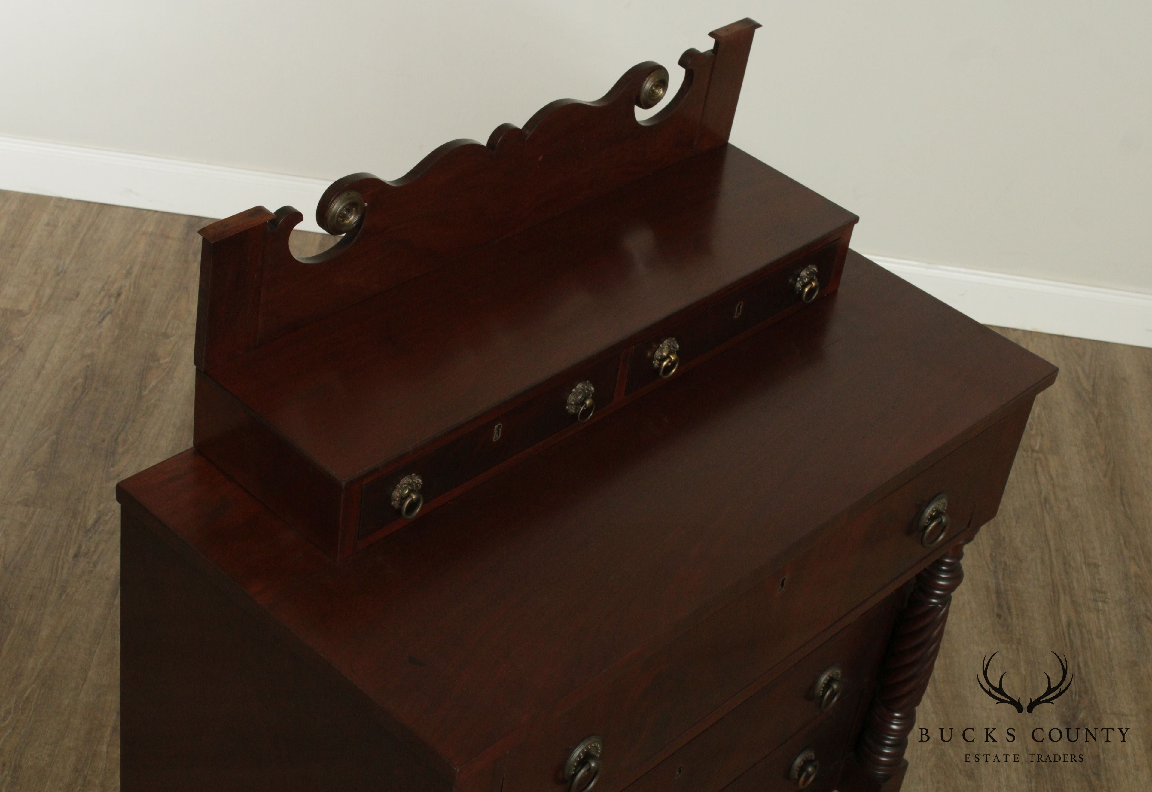 Antique American Federal Mahogany Chest of Drawers