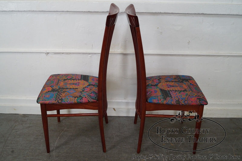 Mid Century Set of 4 Italian Spindle Back Dining Chairs