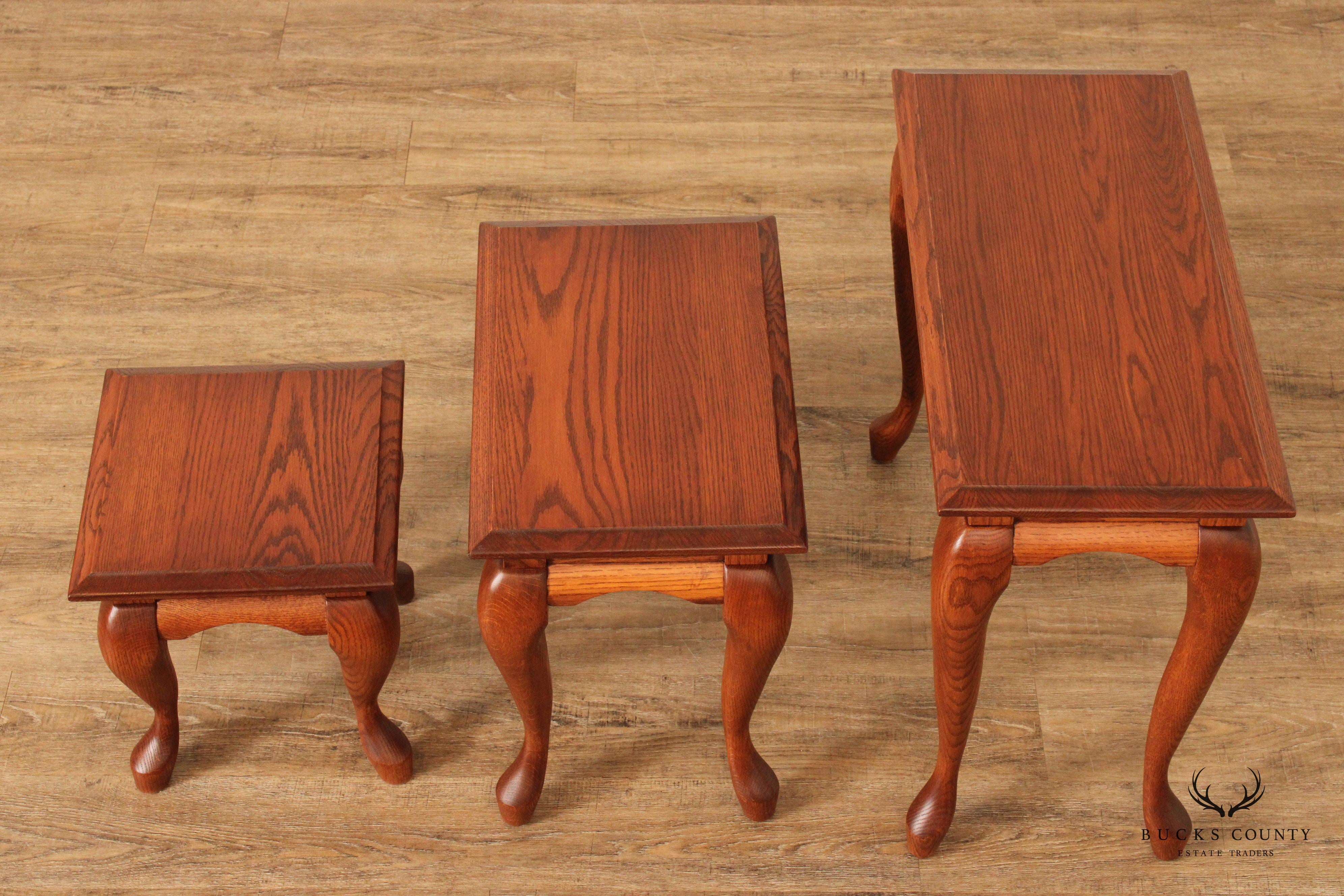 Queen Anne Style Oak Set of Three Nesting Tables