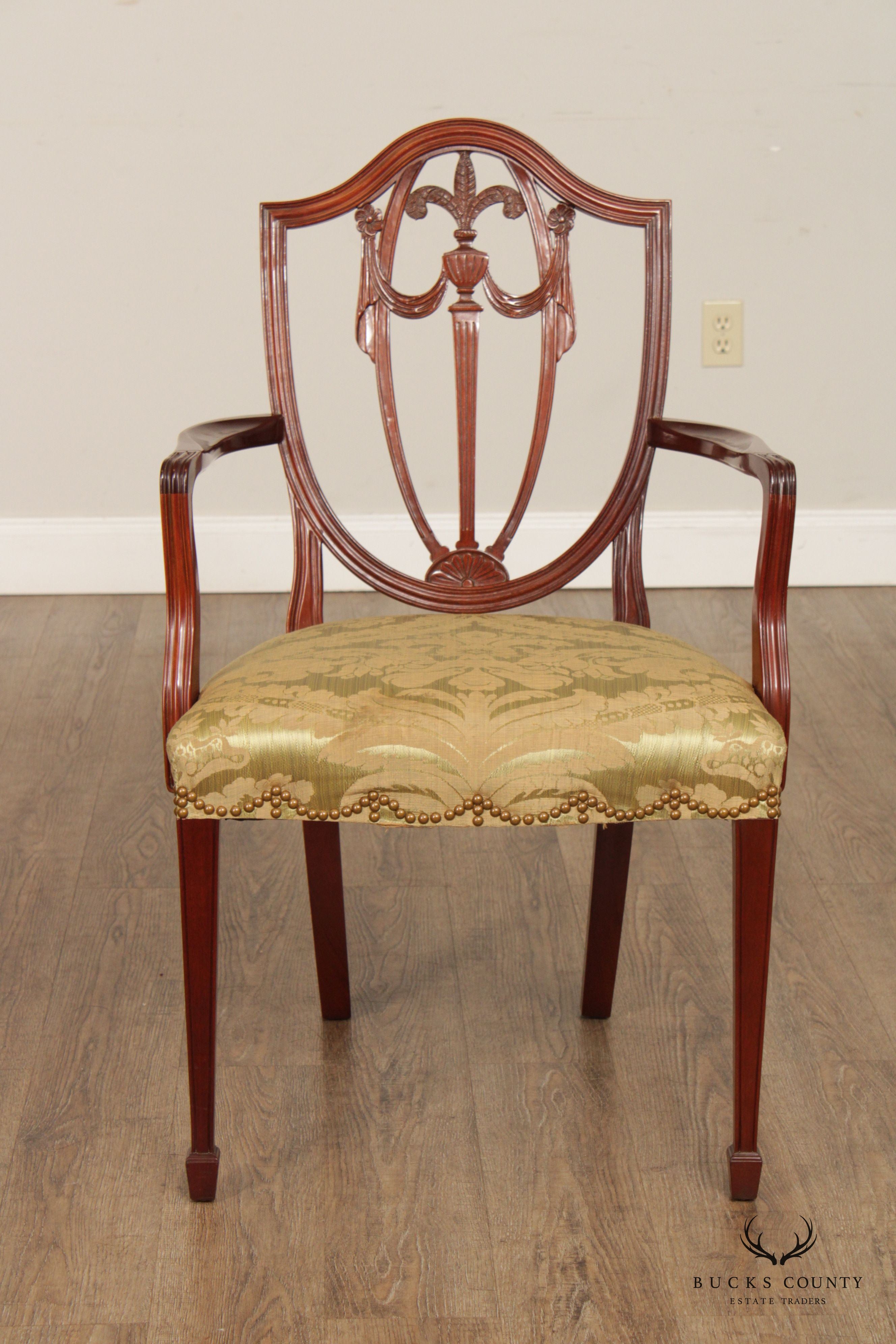 Kindel Hepplewhite Style Set Five Carved Mahogany Shield Back Dining Chairs