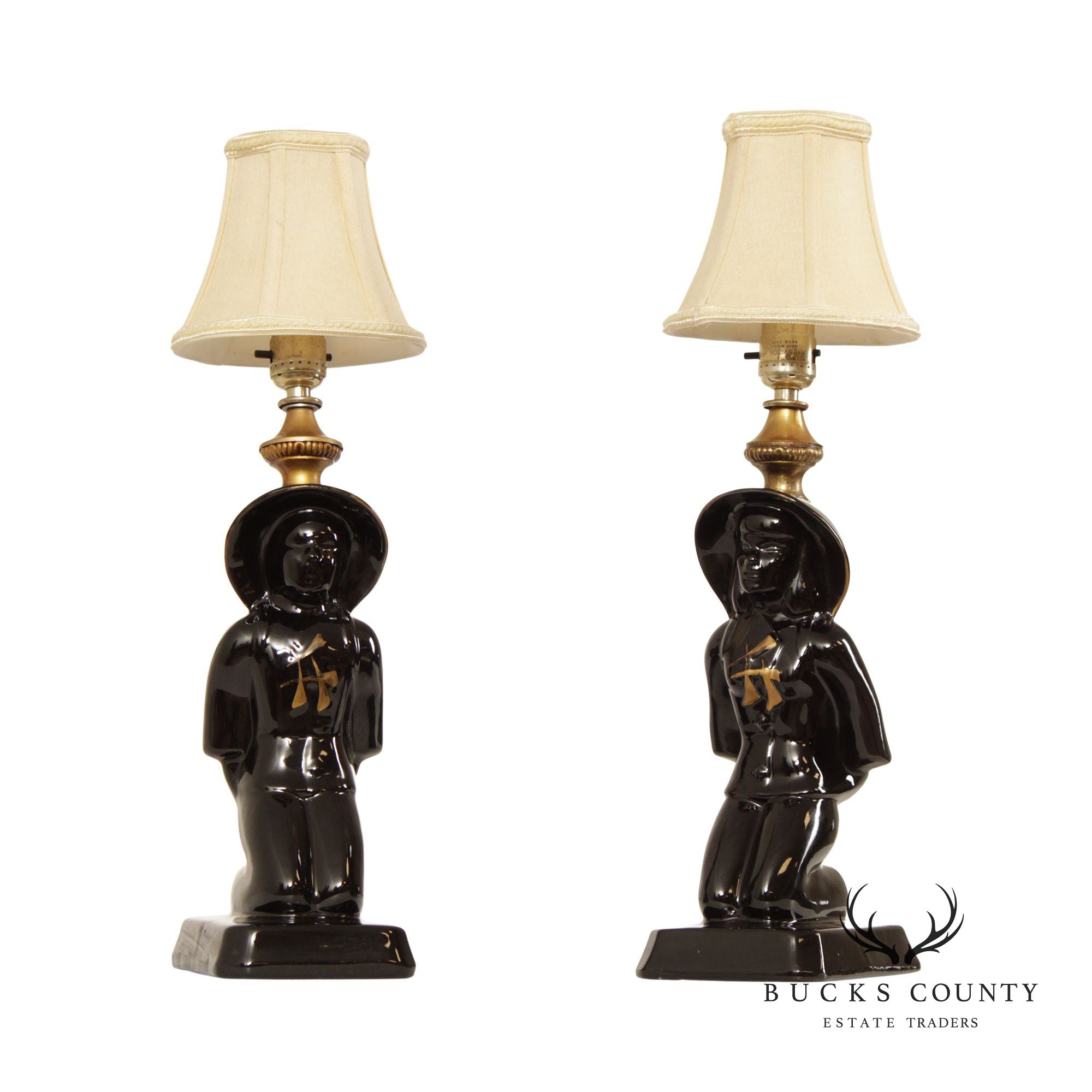 Underwriters' Laboratories Mid Century Chinoiserie Figural Ceramic Pair of Table Lamps