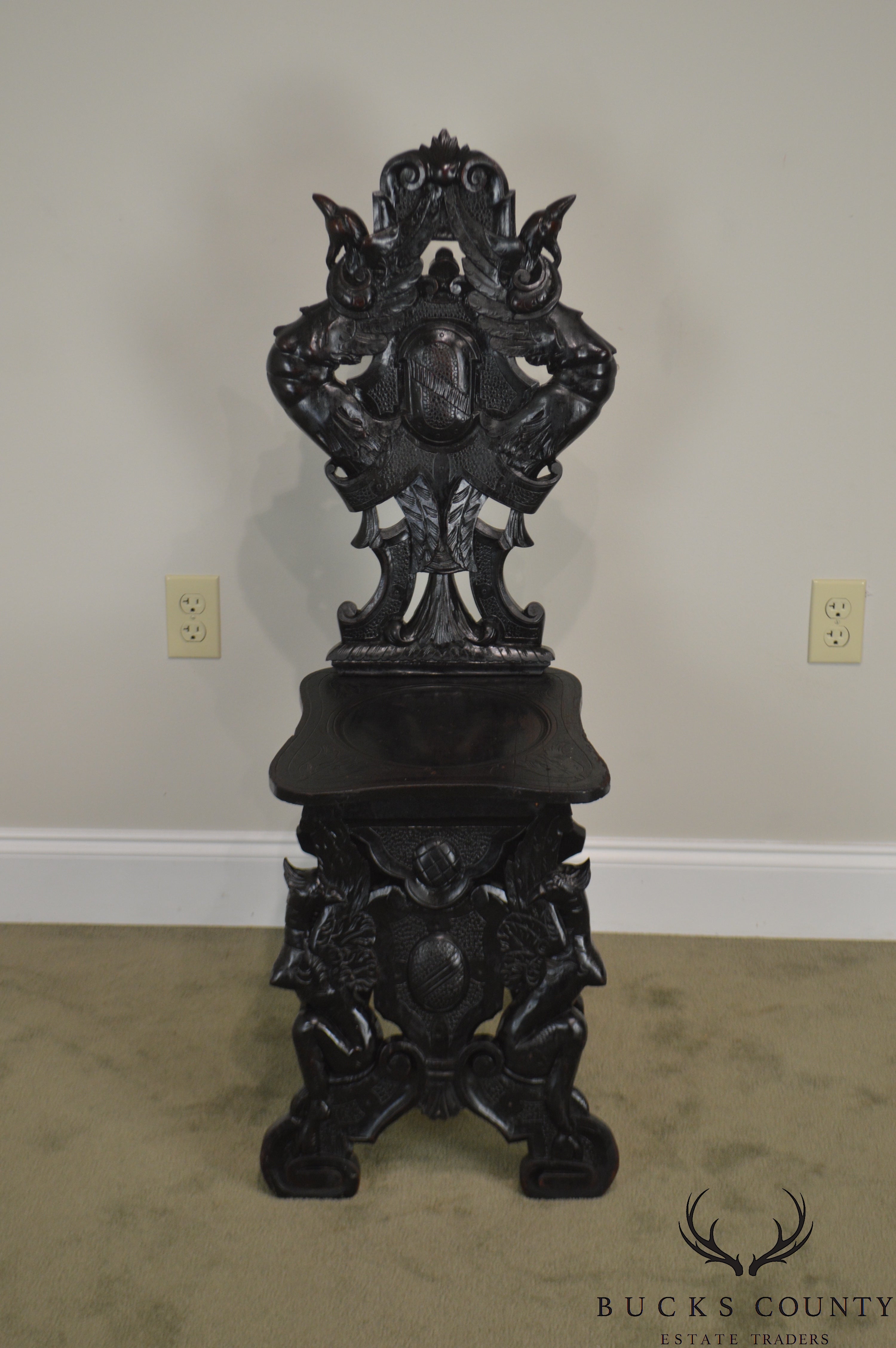 Italian Renaissance Antique Phoenix Carved Walnut Hall Chair