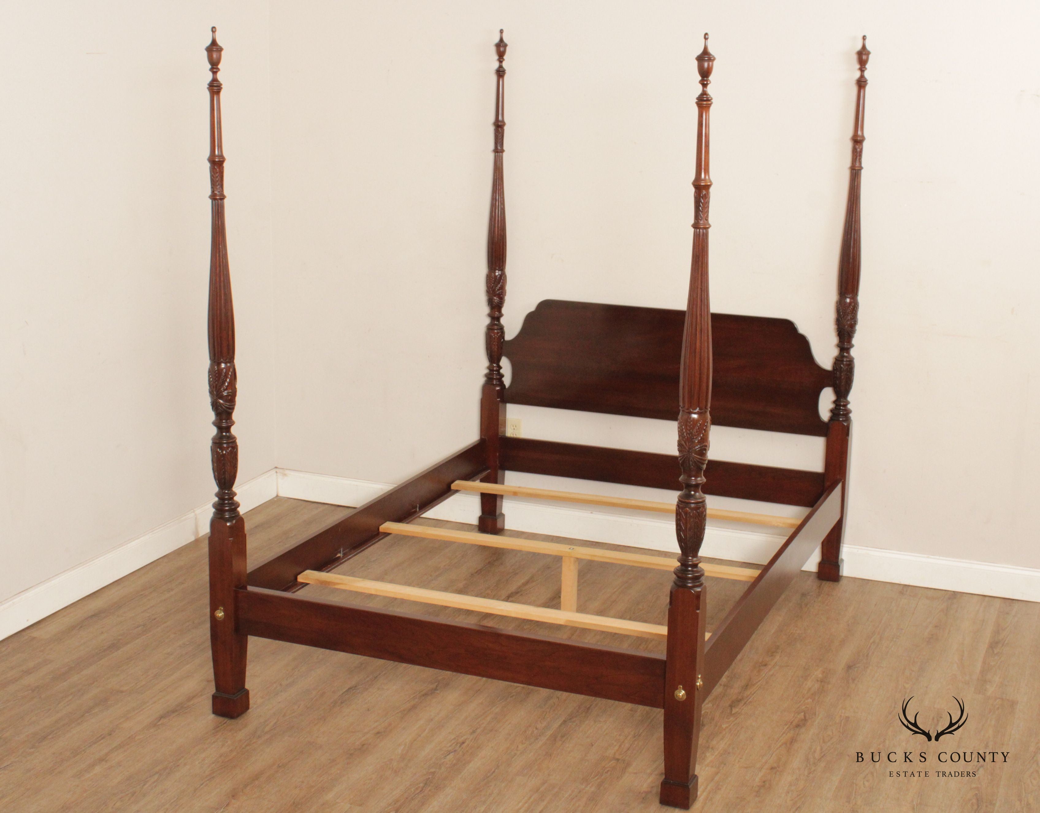 Ethan Allen 'Georgian Court' Queen Size Cherry Poster Bed