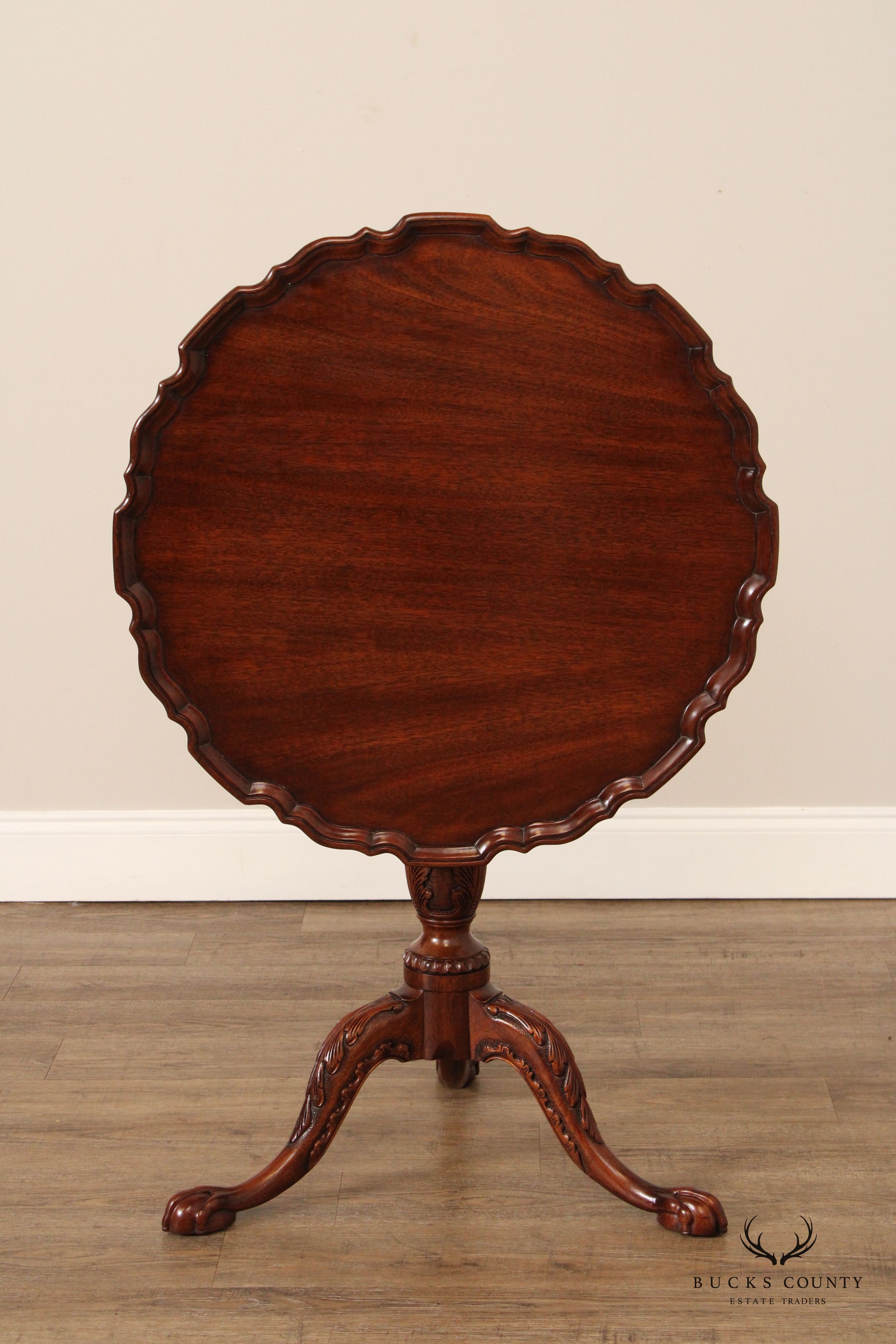 Henkel Harris Chippendale Style Mahogany Tilt Top Pie Crust Table