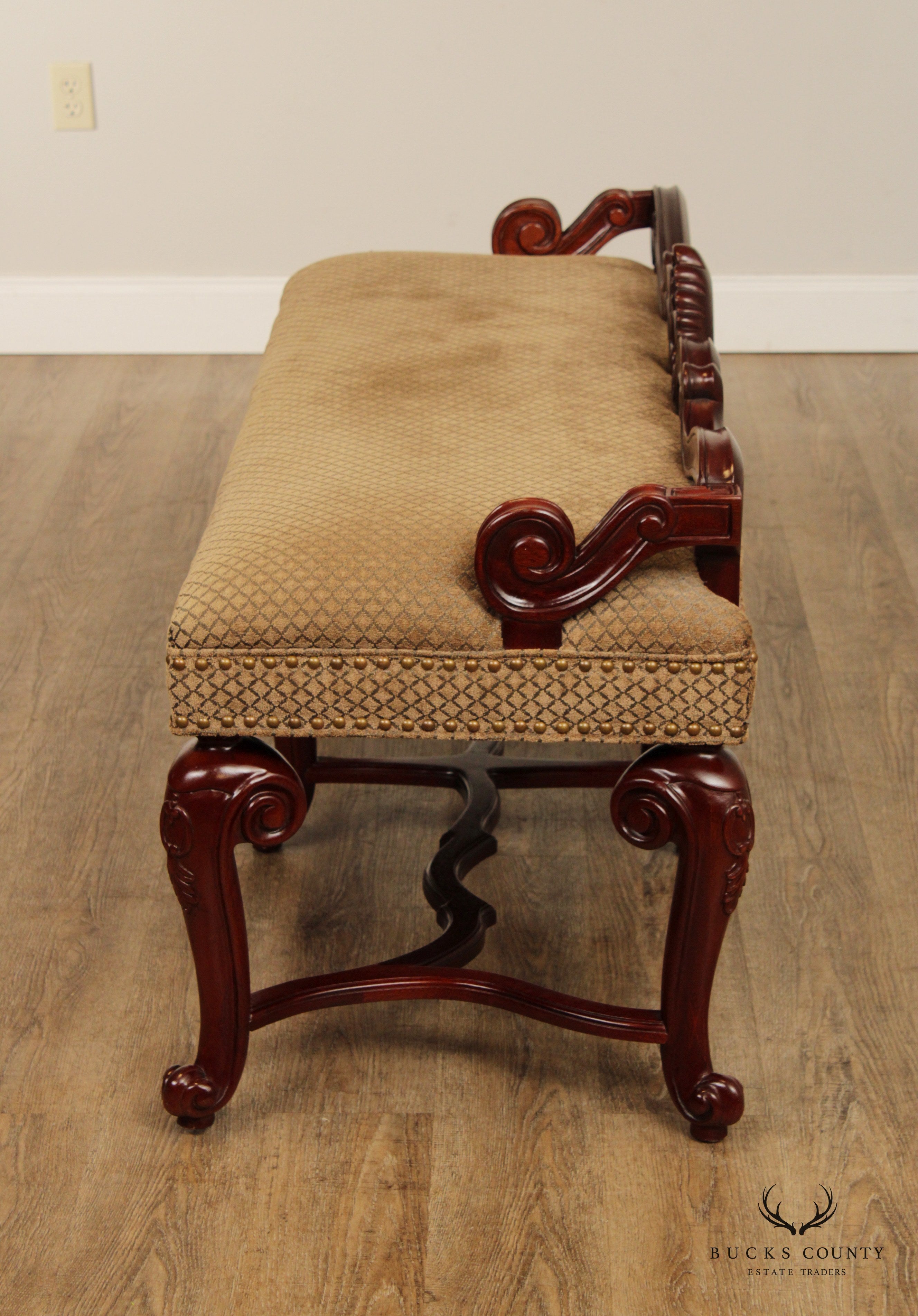 Quality Carved Mahogany Rococo Style Window Bench