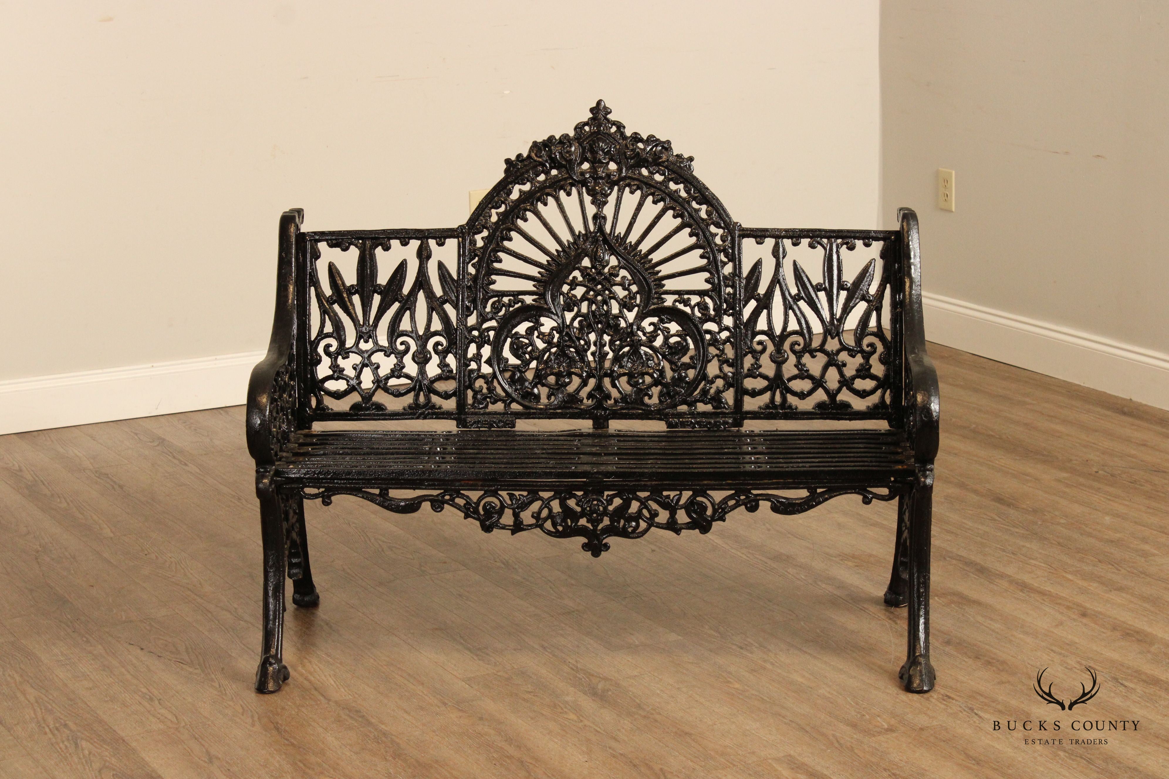 Victorian Style Quality Pair of Cast Iron Outdoor Garden Benches