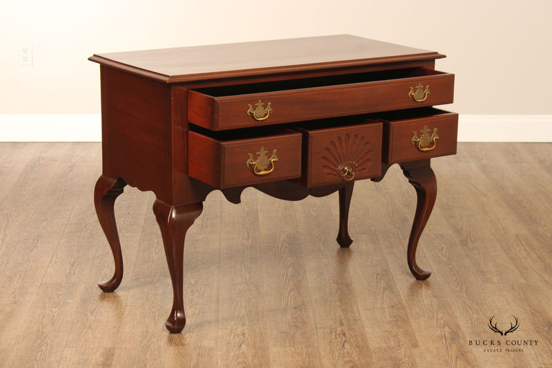 Alvin Rothenberger Bench Made Queen Anne Style Mahogany Lowboy