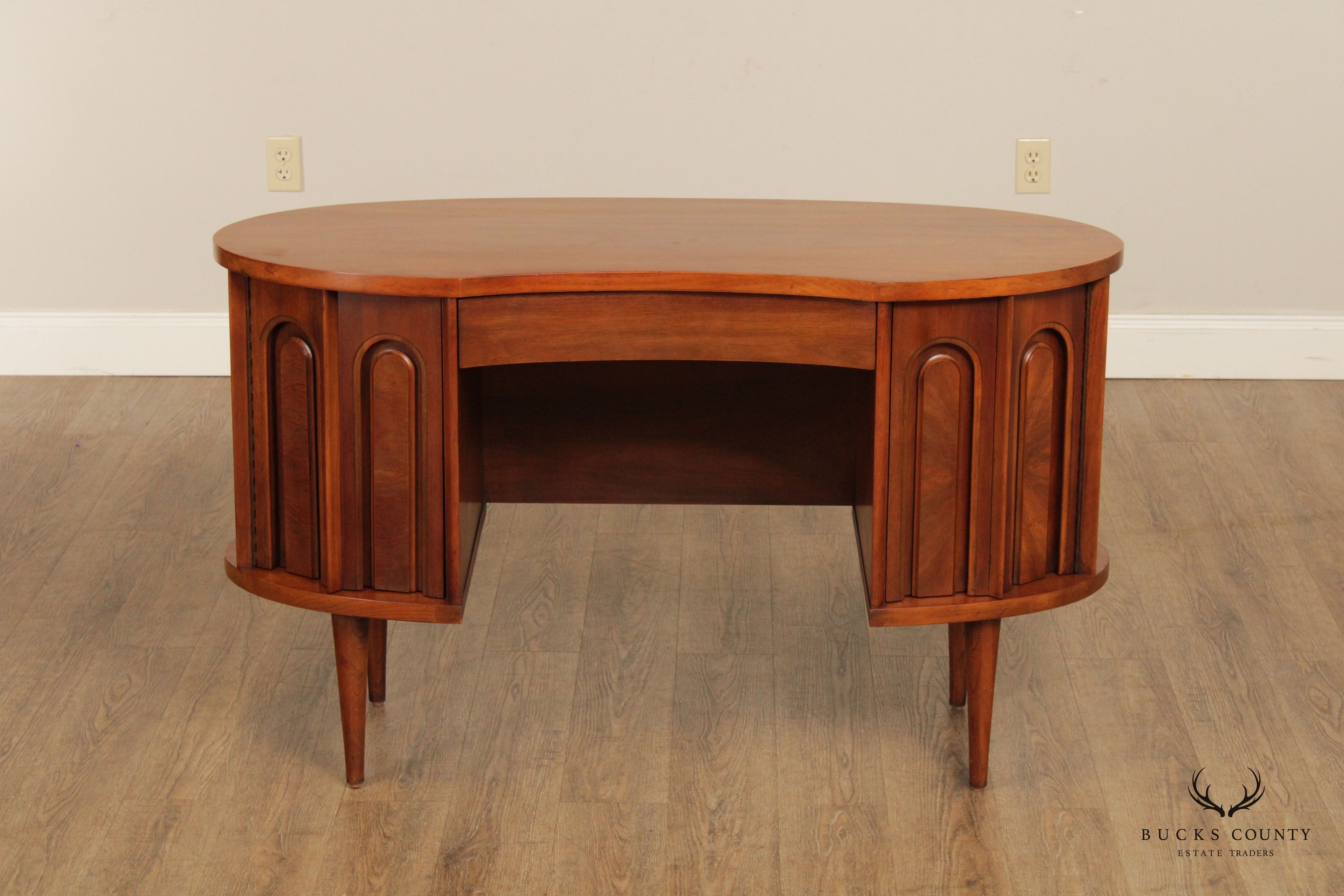 Broyhill Emphasis Mid Century Modern Walnut Kidney Writing Desk